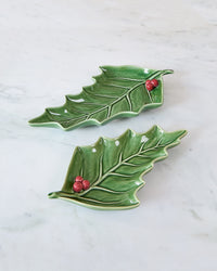 Bordallo Pinheiro Holly Platter, Large