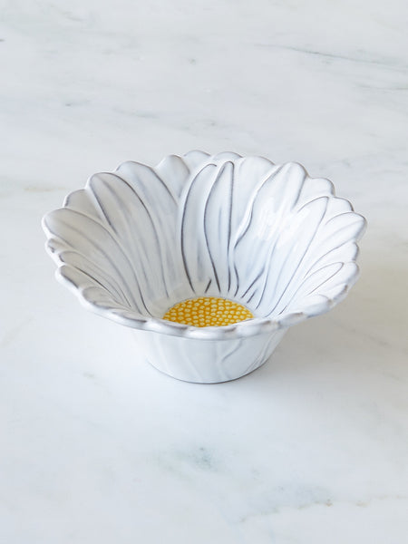 Bordallo Pinheiro Daisy Flower Bowl