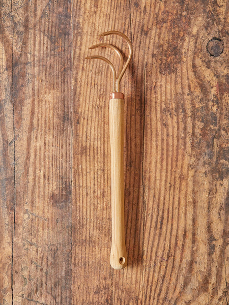 'Veles' Copper Cultivator