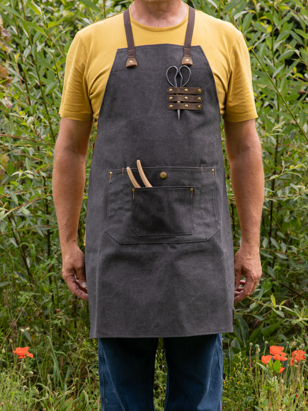 Signature Gardening Apron, Gunmetal Grey