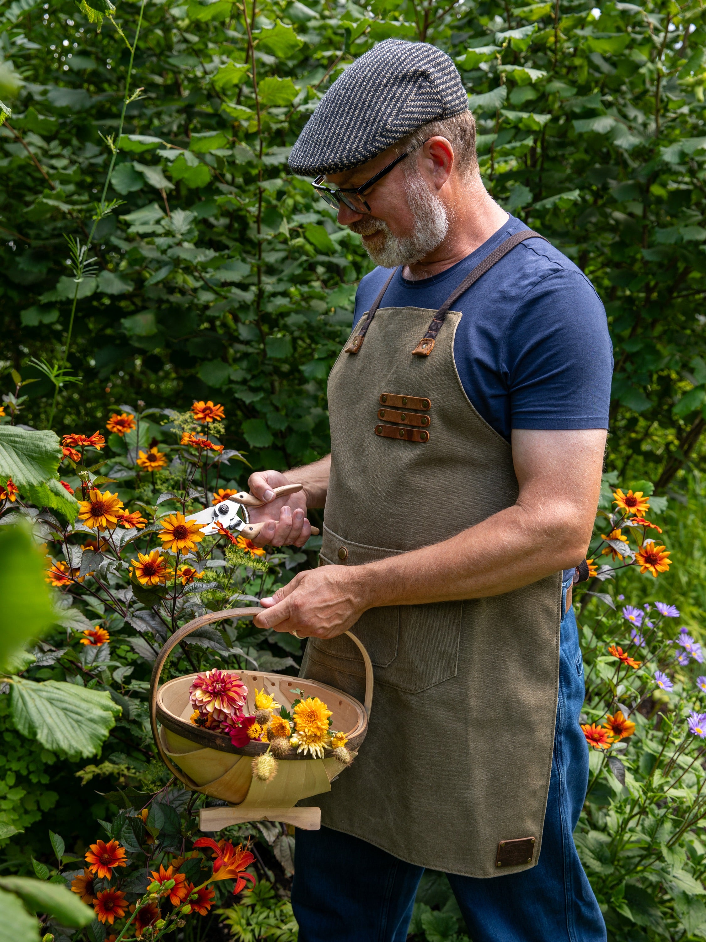 Signature Gardening Apron, Olive Green – Dan Cooper Garden
