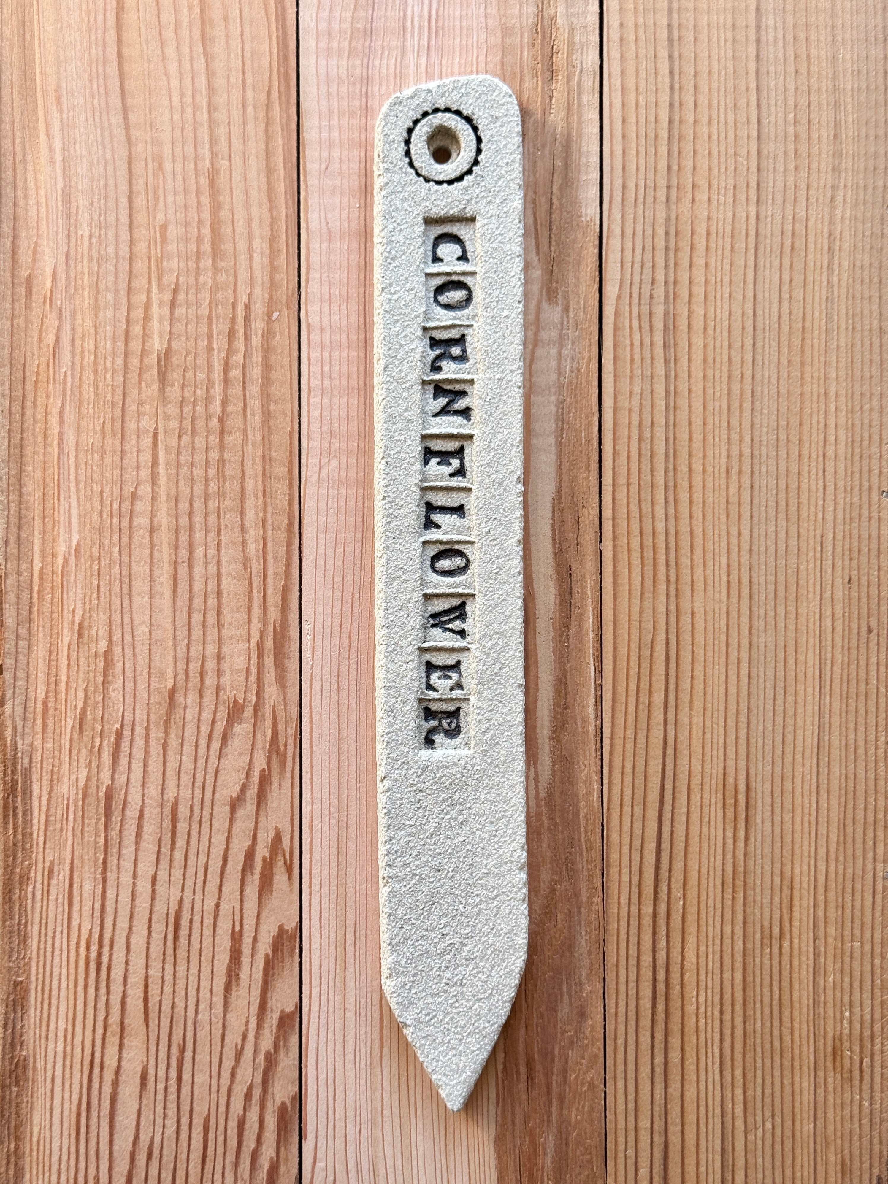 'Cornflower' Handmade Stoneware Plant Label – Dan Cooper Garden