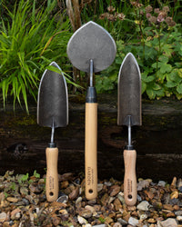 Signature Slim Transplanting Trowel