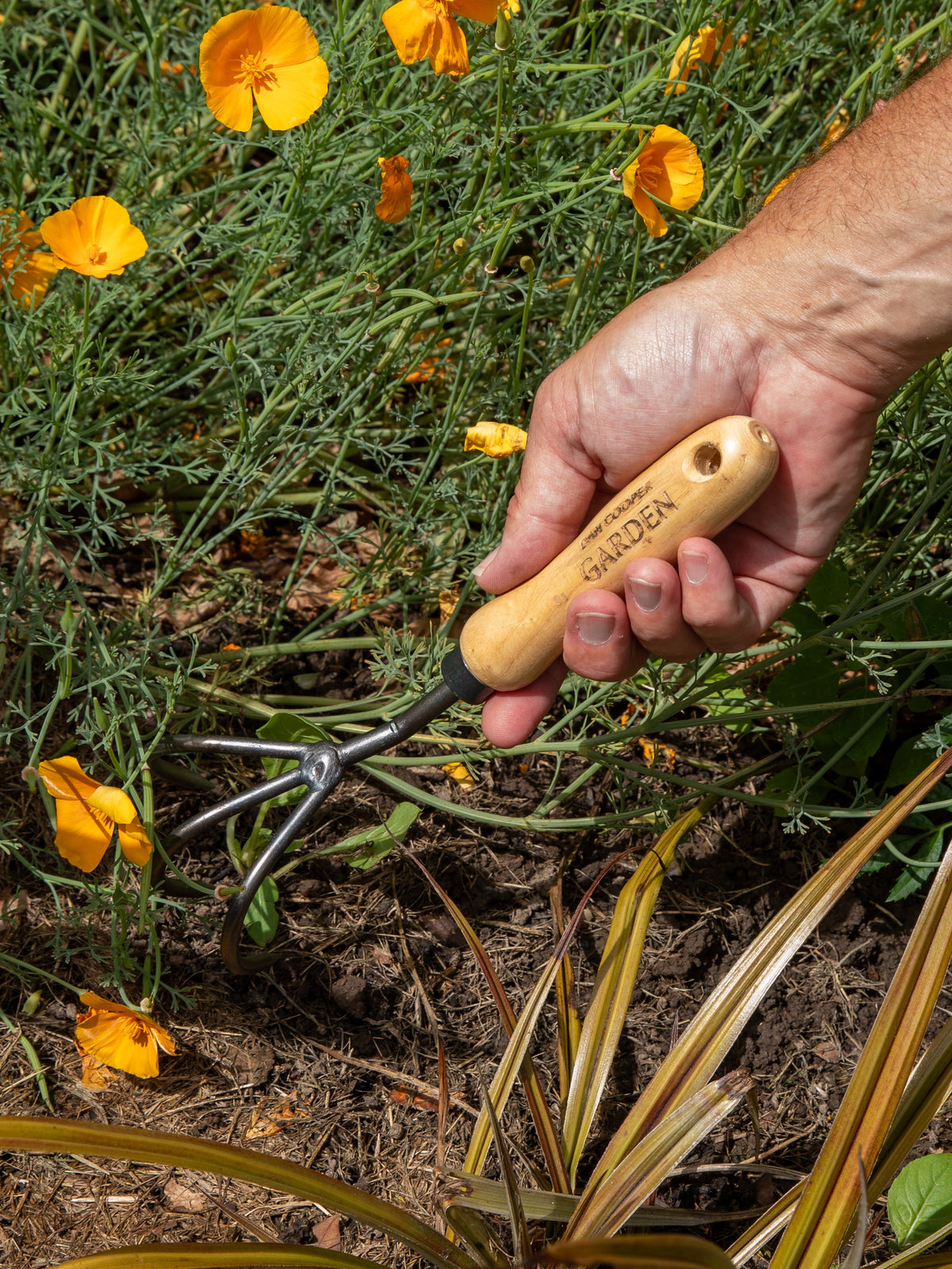 Signature Claw Cultivator