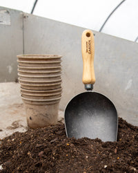 Signature Garden Scoop