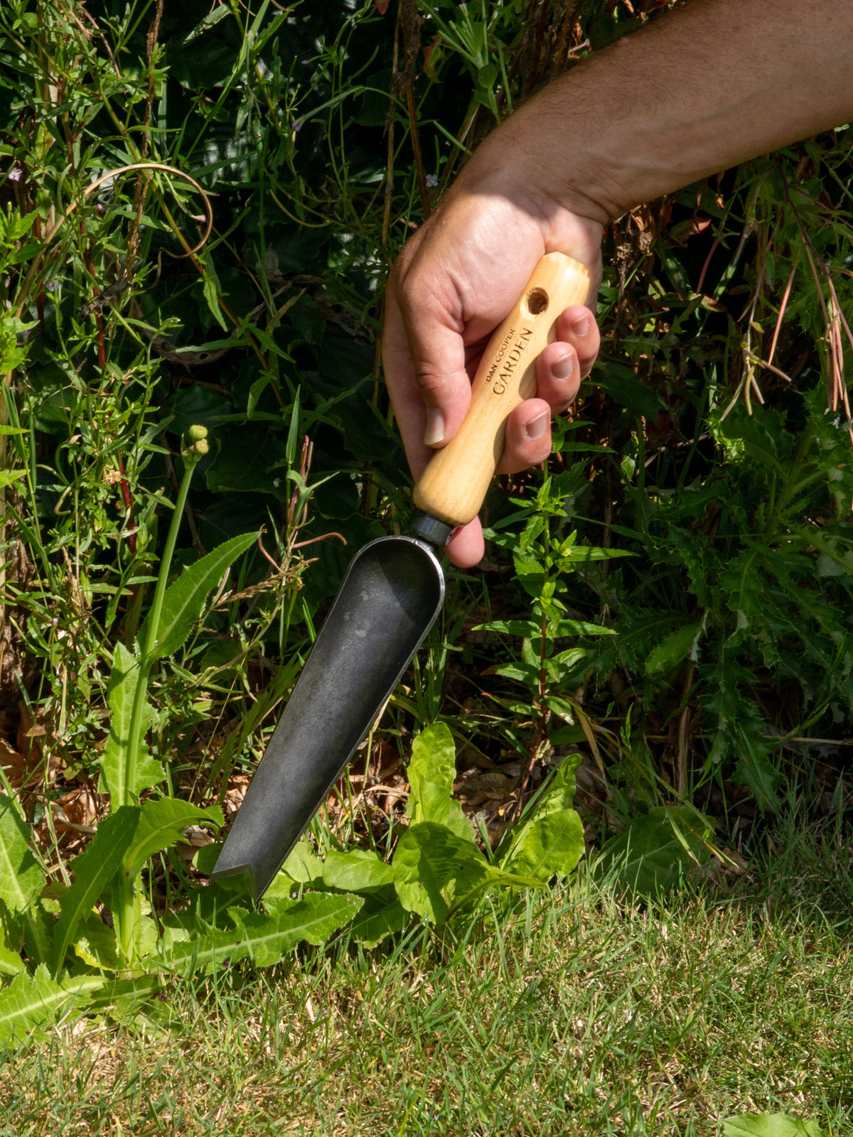 Signature Weeding & Sowing Trowel