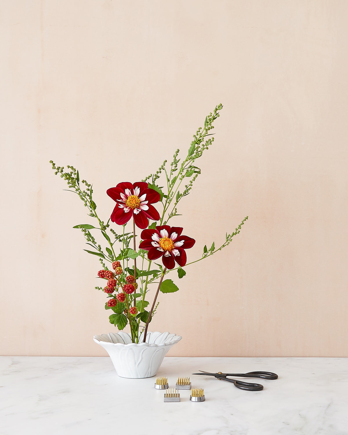Bordallo Pinheiro Daisy Flower Bowl