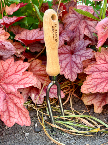 Signature Twin Pronged 'Jekyll' Weeding Fork