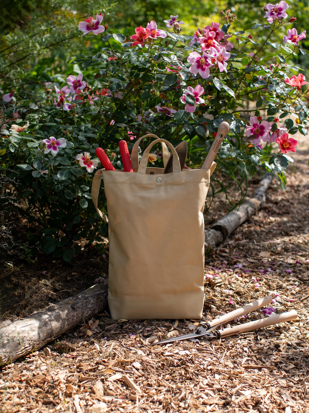 Niwaki Daikon Tote Bag