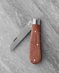 Taylor's Eye Witness lambfoot folding knife