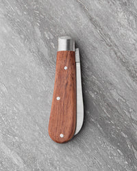 Taylor's Eye Witness lambfoot folding knife