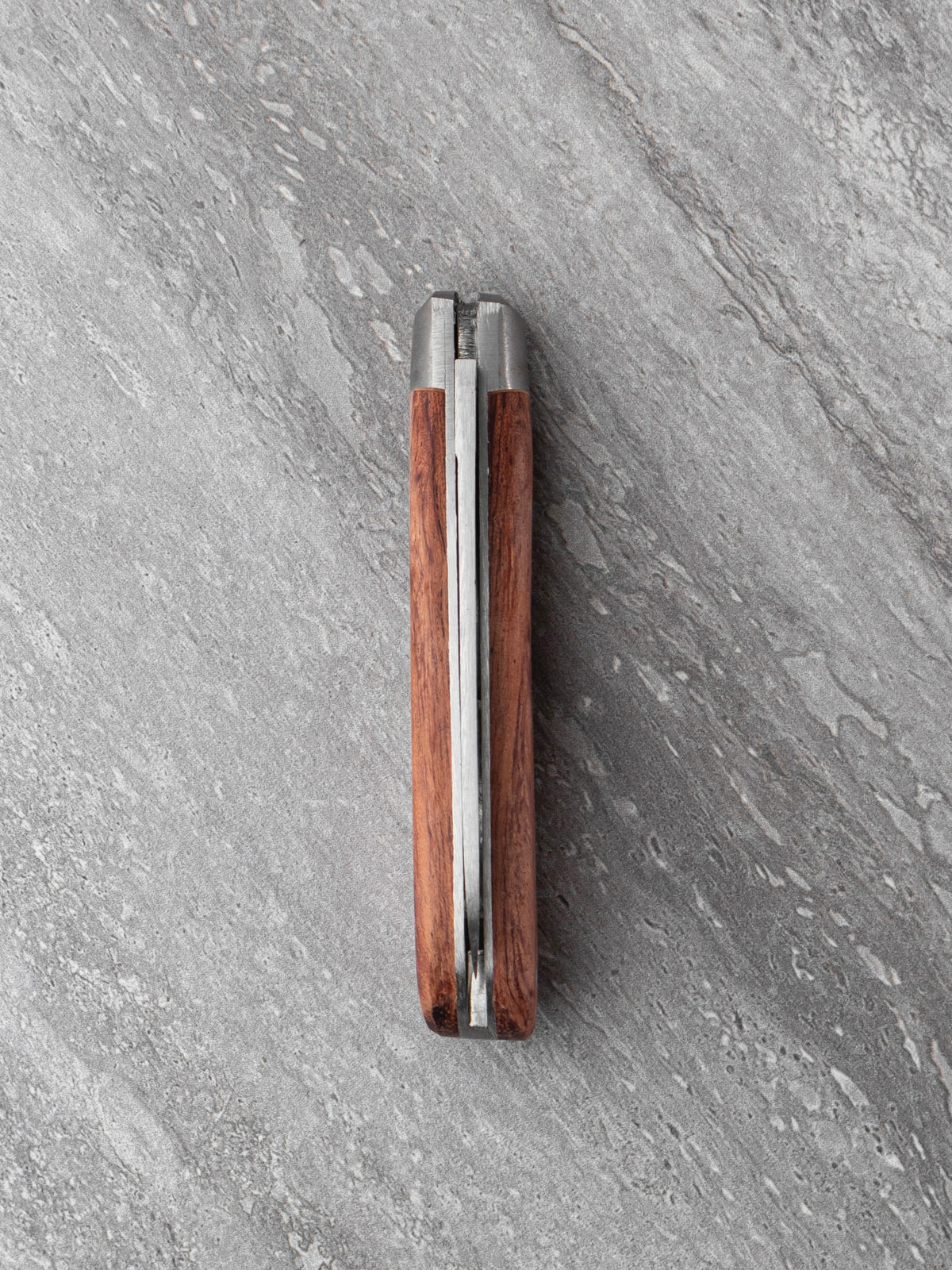 Taylor's Eye Witness lambfoot folding knife