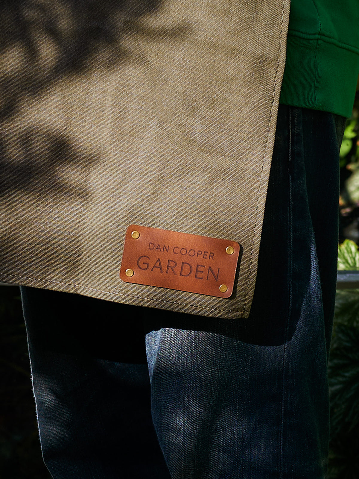 Signature Gardening Apron, Olive Green