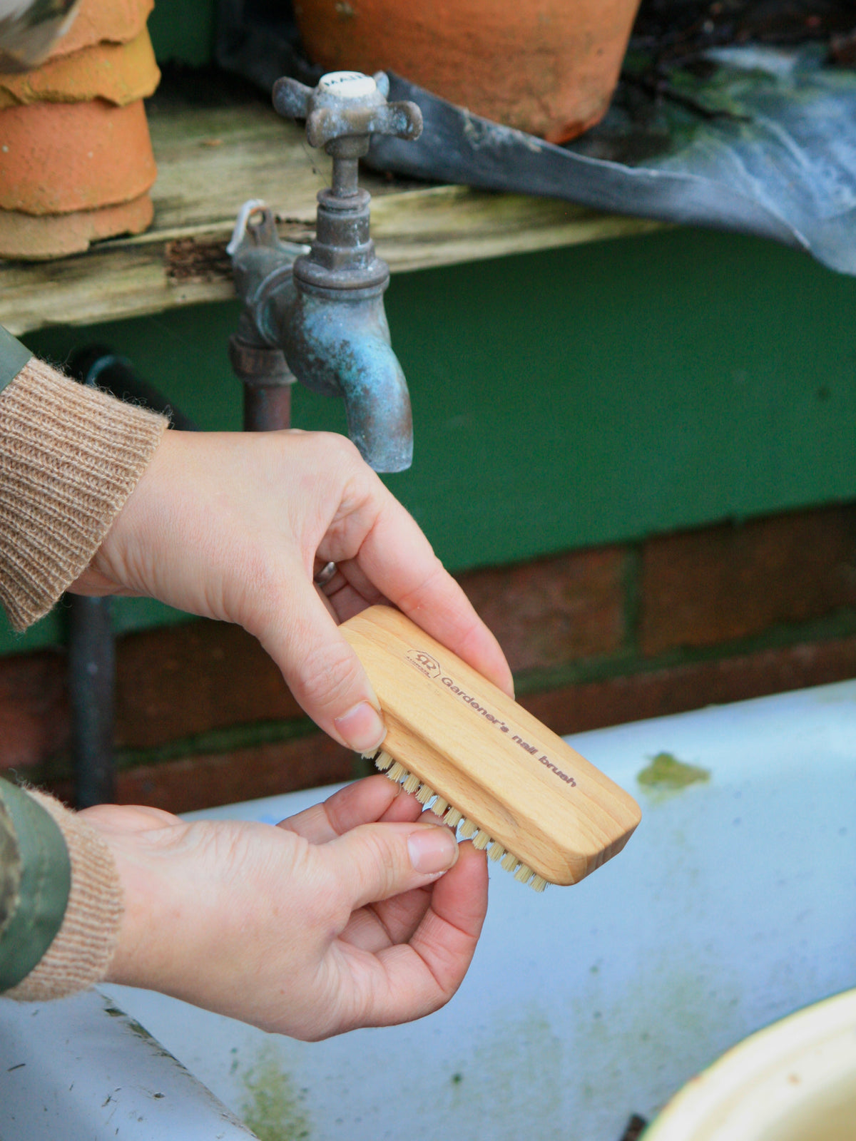 Redecker Gardener's Nail Brush